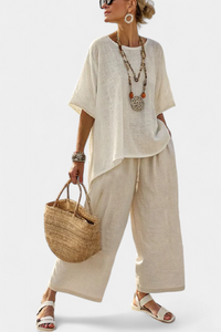 Minimalist Blouse and Wide-Leg Pants Set | Women's Outfit