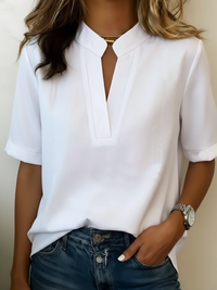 Elise — Elegant Blouse with Refined Collar